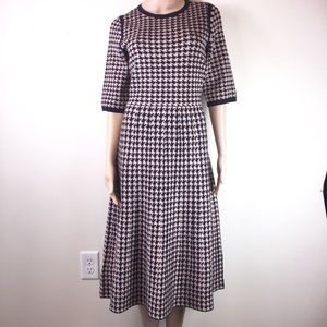 Ann Taylor Black/Tan Houndstooth Knit Dress - Tall